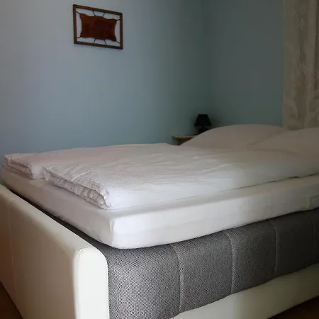 Melli Pola